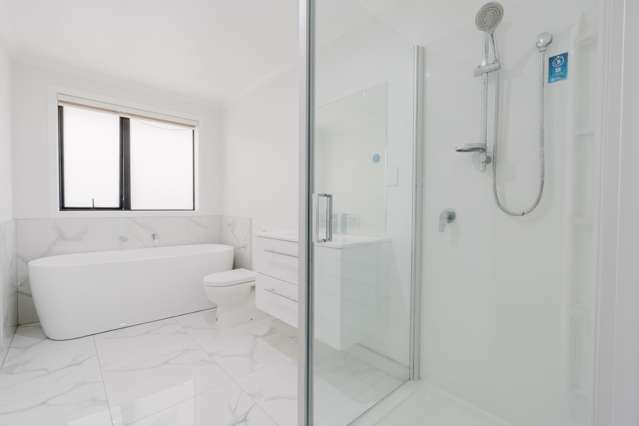 6 Heke Lane Glenview_2