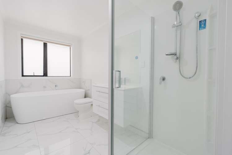 6 Heke Lane Glenview_2