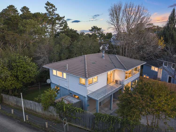 53 Cyclarama Crescent Massey_25