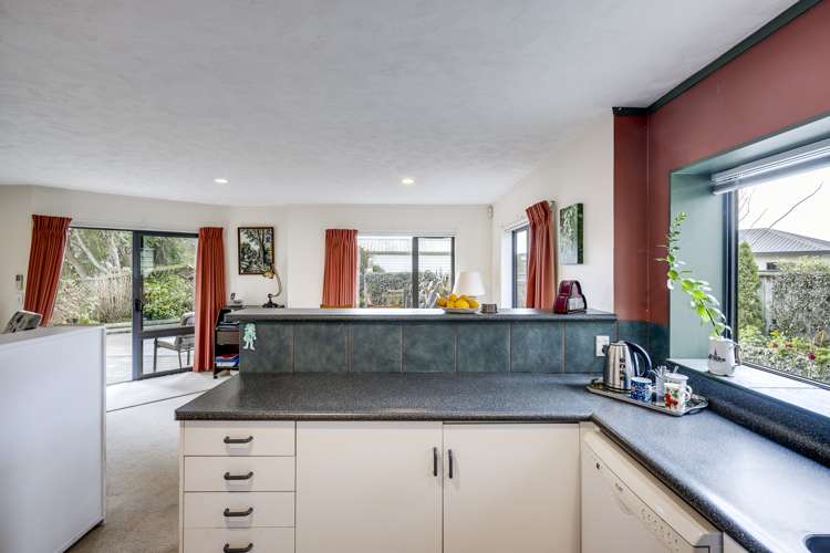 2/16 Alan Styles Place Greenmeadows_6