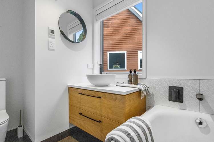 519 Avonhead Road Avonhead_12