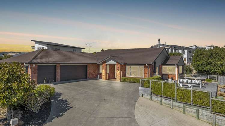 9 Gibbia Way Beachlands_33