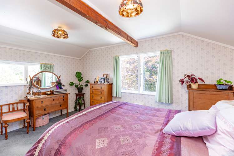 50 Shakespeare Road Bastia Hill_26