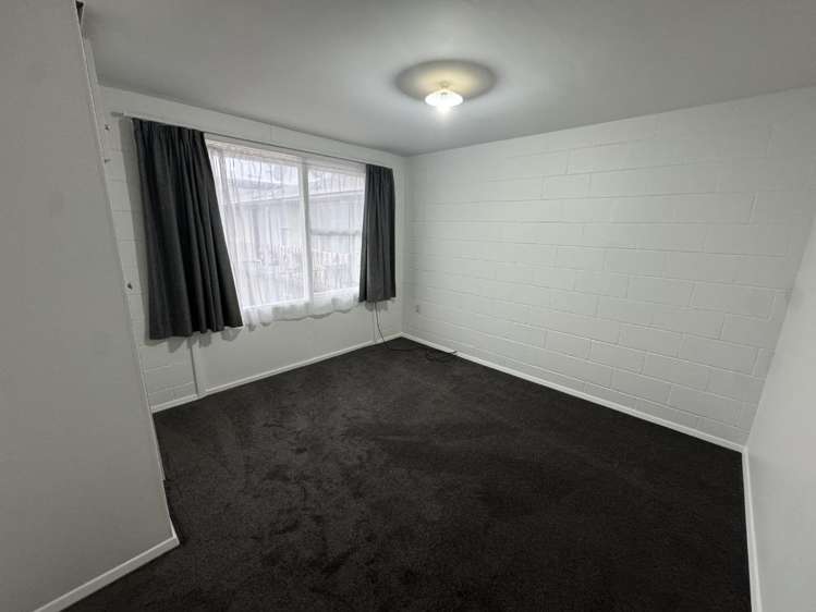 8/449 Durham Street North St. Albans_8