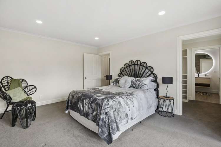 136 Taieri Road Kaikorai_15