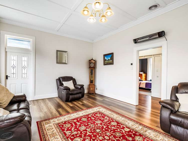 267 high street Dannevirke_27