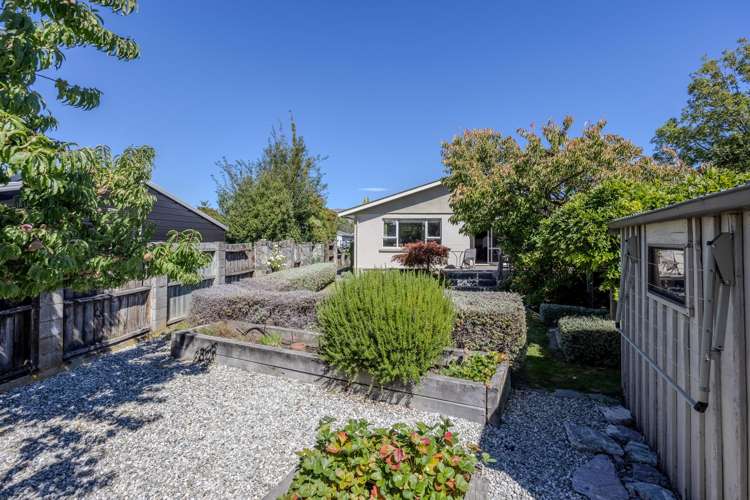 132 Aubrey Road Wanaka_17