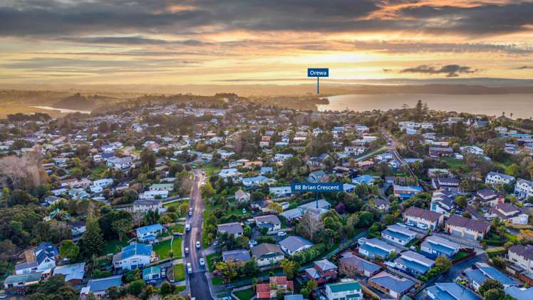 88 Brian Crescent Stanmore Bay_11