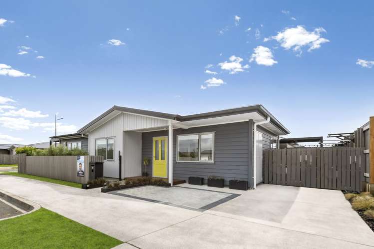 30 Whareatua Avenue Takanini_22