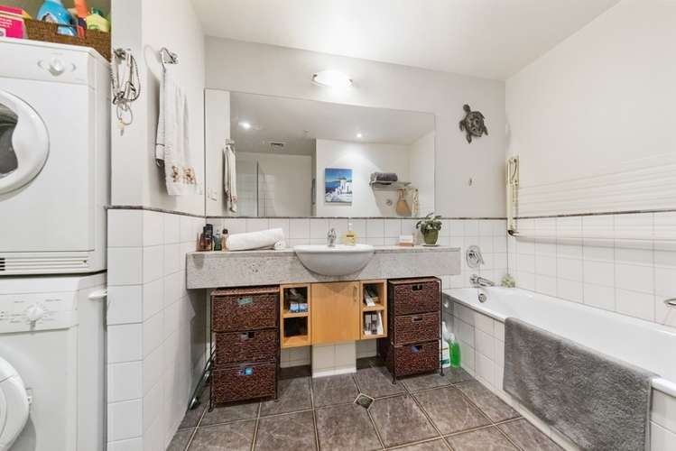 1301/22 Nelson Street Auckland Central_11