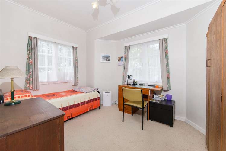 1/3 Seabrook Avenue New Lynn_17