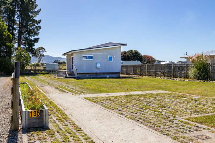 135 Fitzherbert Street Featherston_11