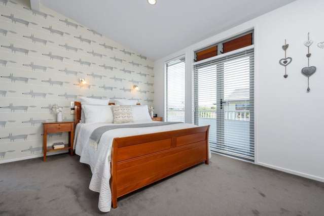 32 Mauritius Key Papamoa Beach_4