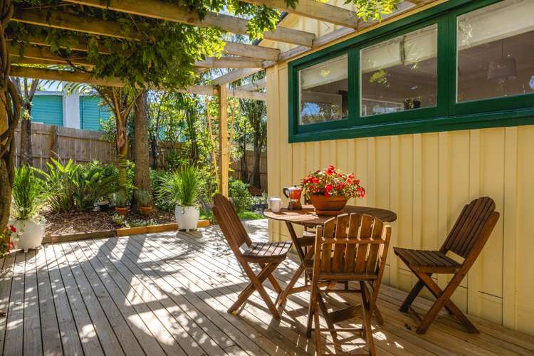 18 Tui Street Oneroa_16