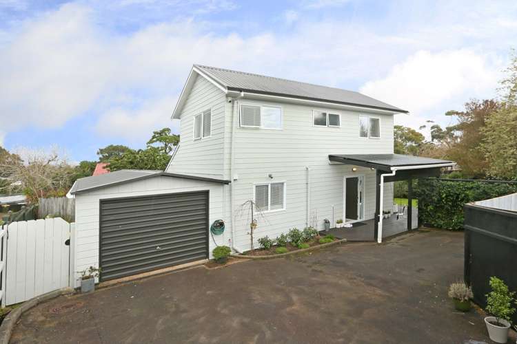 1/24 Abbotleigh Avenue Te Atatu Peninsula_12