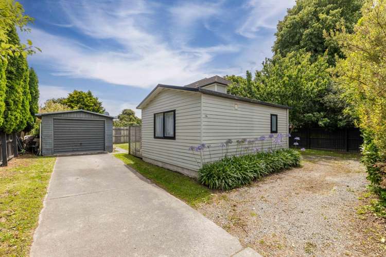 15 Attlee Crescent Bryndwr_15