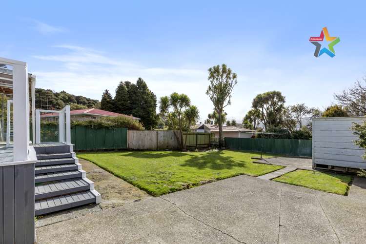 54 Holland Street Wainuiomata_14