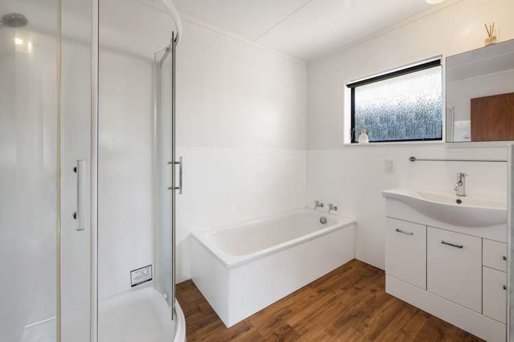 19 Robertson Street Glenholme_11