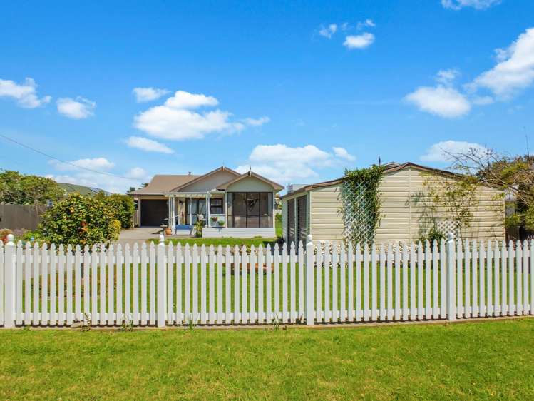 22 Shortt Street Foxton Beach_25