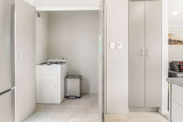 19 Bolmuir Road Forest Lake_27