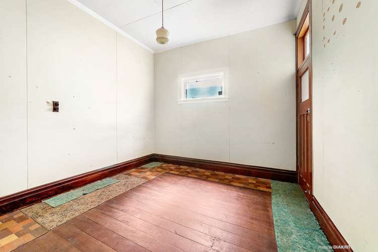 83 Wright Street Mount Cook_8