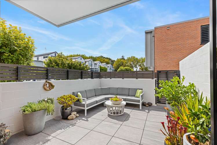 29/4 Stables Lane Millwater_11