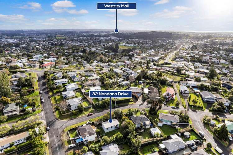 32 Nandana Drive Glen Eden_15