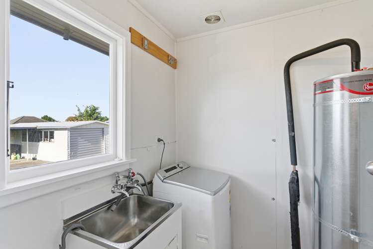 63 Tauiwi Crescent Hei Hei_13