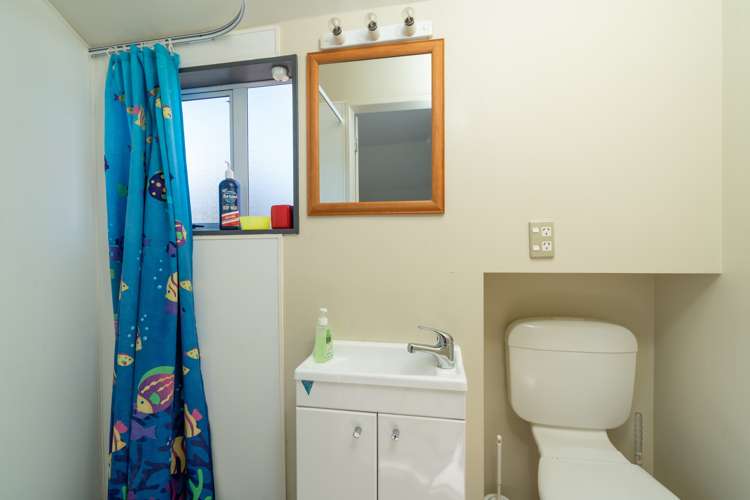 1/52 Hawai Street Taupo_14