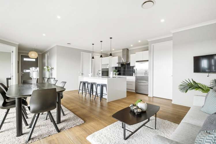 16 Major Henry Greens Silverdale_16