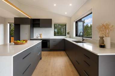 1a Tarapatiki Drive_4