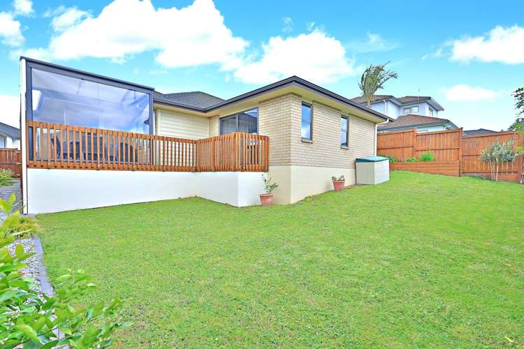 15 Muirlea Drive Flat Bush_11