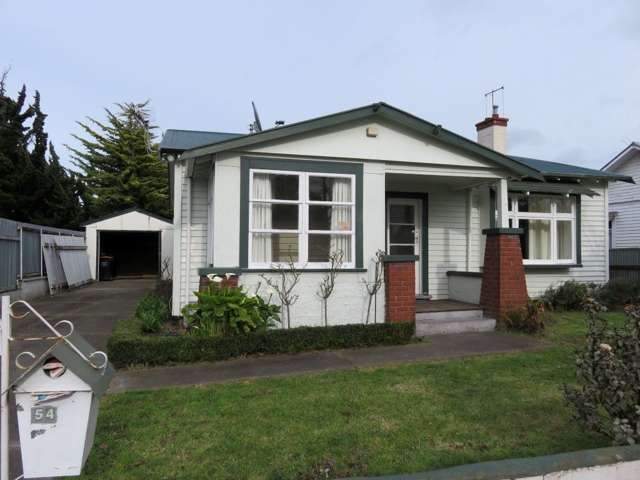 54 Burns Avenue Takaro_1