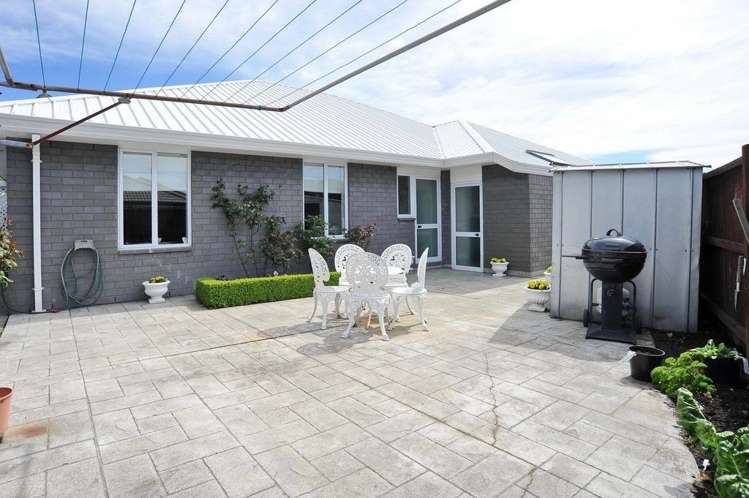 6 Kumai Place Sockburn_15