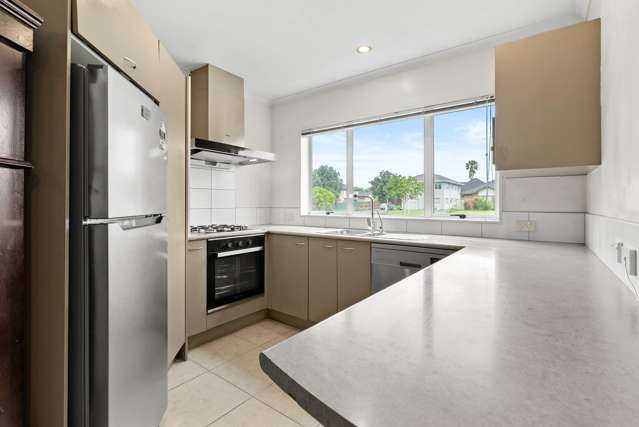 327 Chapel Road Flat Bush_4