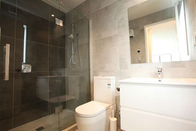 8 Blackbird Lane Hobsonville_11