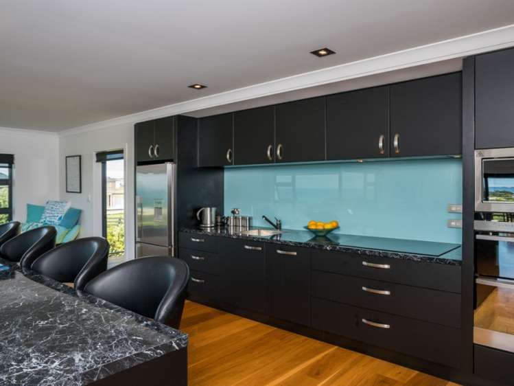 38 Taranga Road Langs Beach_9