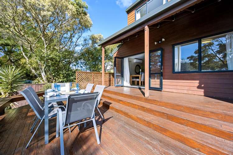 2/25 Glencoe Road Browns Bay_16