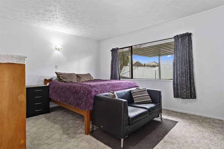 2/72 Ohauiti Road Hairini_12