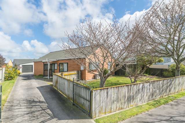 27 Charles Cross Street Longburn_1