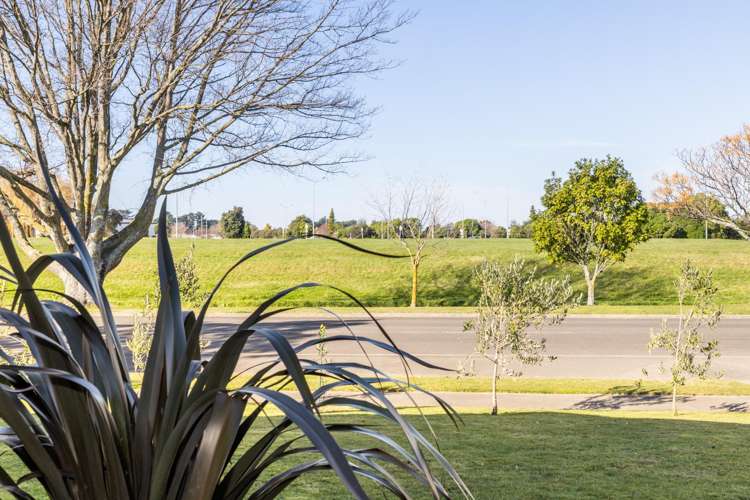 47 Westminster Avenue Tamatea_20