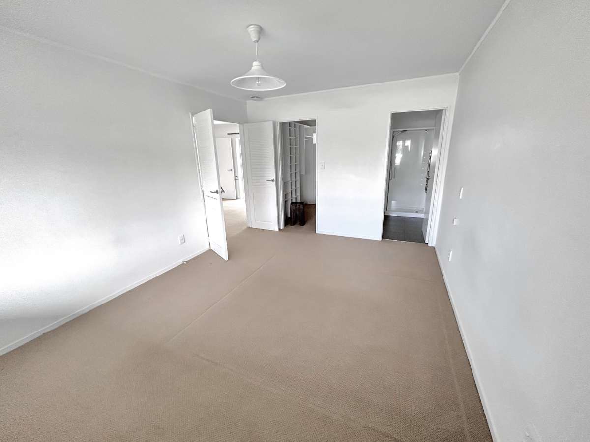 4 BED - WHAREWAKA 4