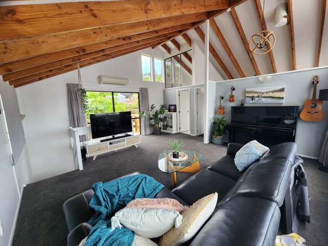 42A Matakatia Parade Matakatia Bay_3