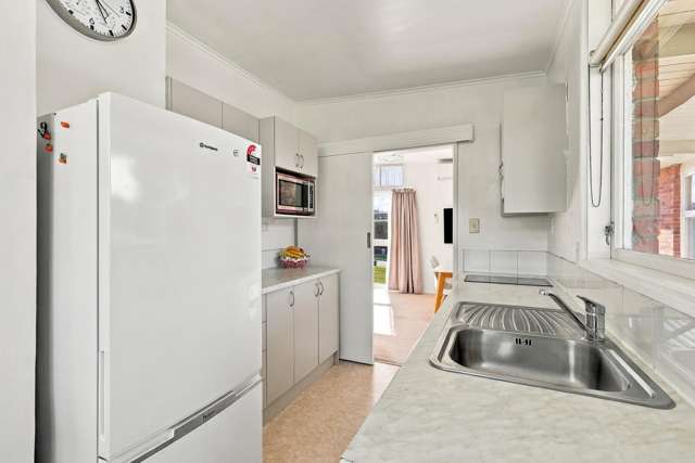 2/13 Napoleon Avenue Milford_4