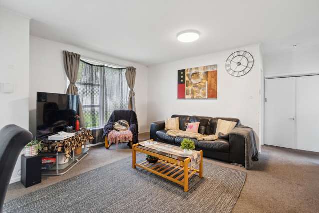 10/17A Miro Street Trentham_3