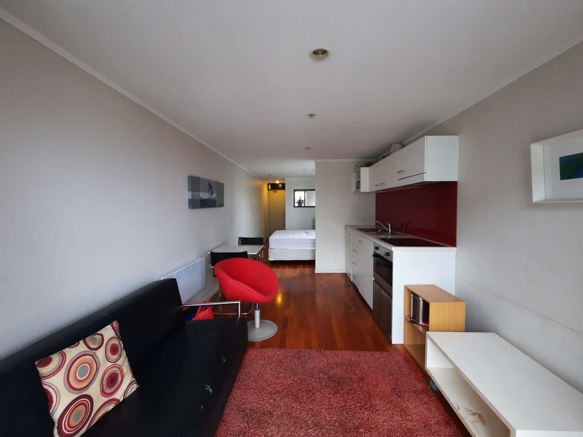 8 Bankside Street 10015_0