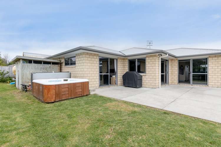 42 Fairfax Crescent Pyes Pa_20