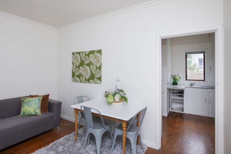 1 Parau Street Kaiti_5