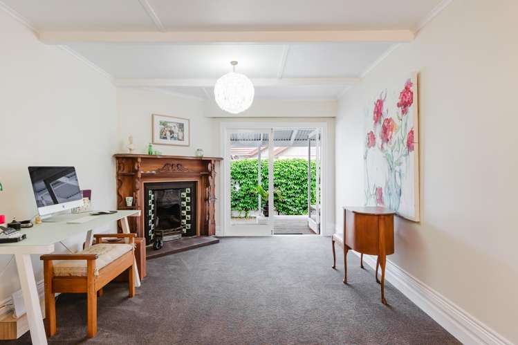 536 Grey Street Hamilton East_17