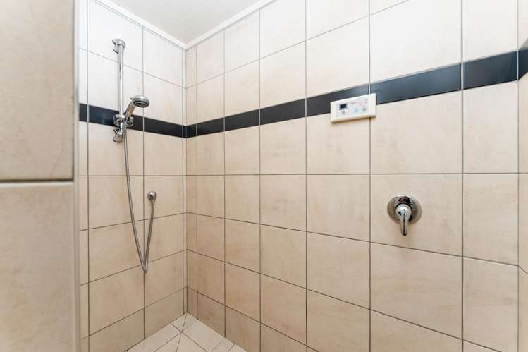 15 Bush Road Mosgiel_14